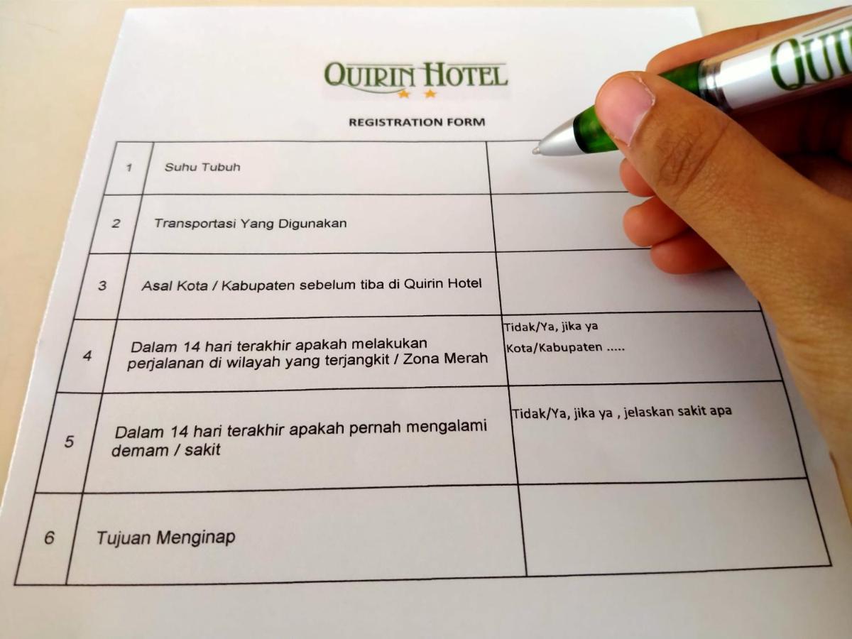 Hotel Quirin 세마랑 외부 사진