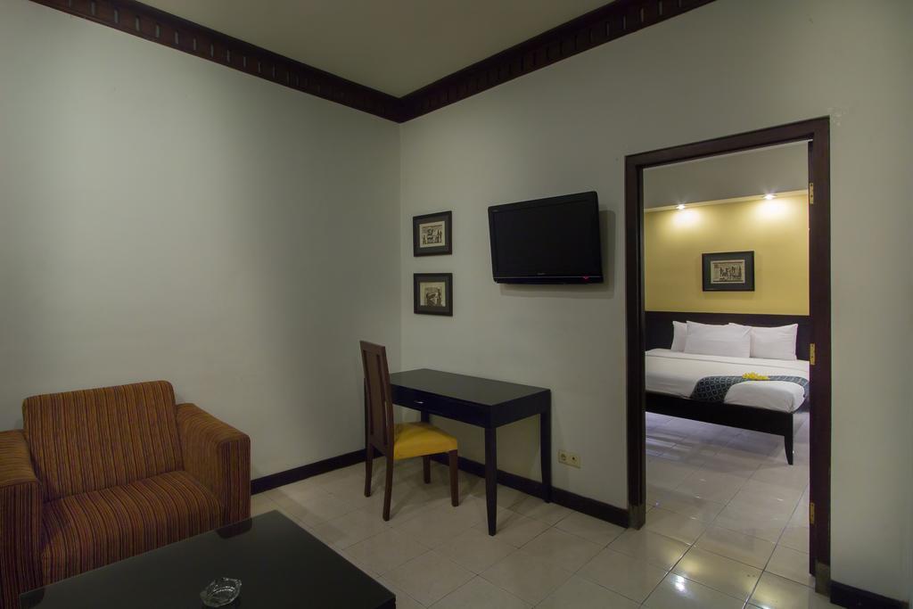 Hotel Quirin 세마랑 객실 사진